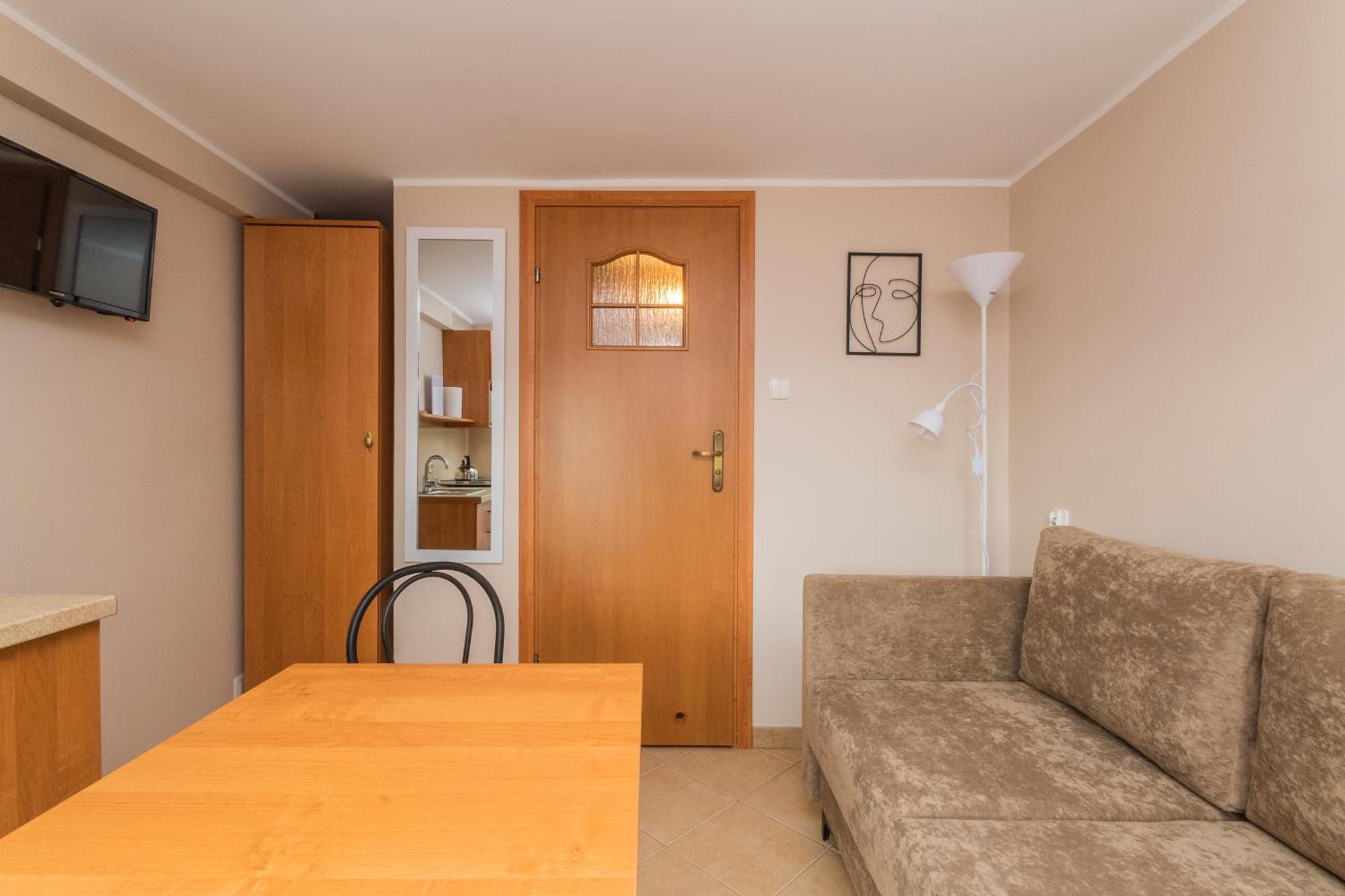 Wynajem Pokoi W Sztutowie Sztutowo Luaran gambar